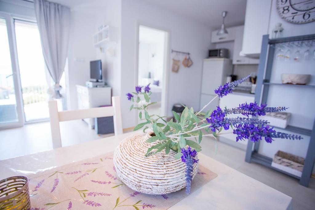 Apartments Lavarin Novi Vinodolski Kültér fotó