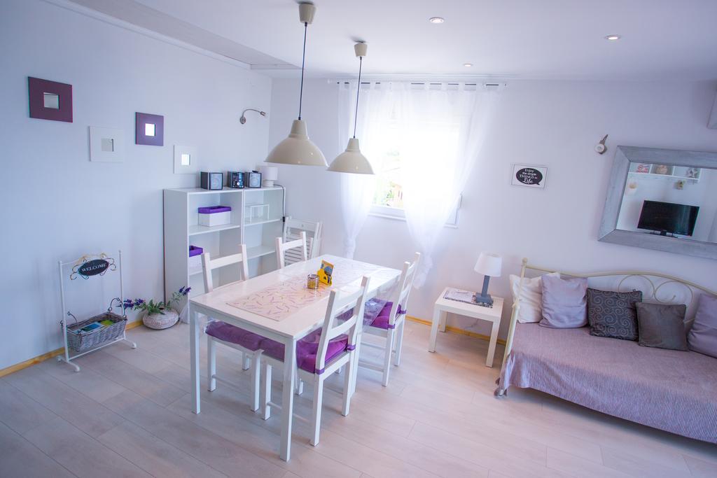 Apartments Lavarin Novi Vinodolski Kültér fotó