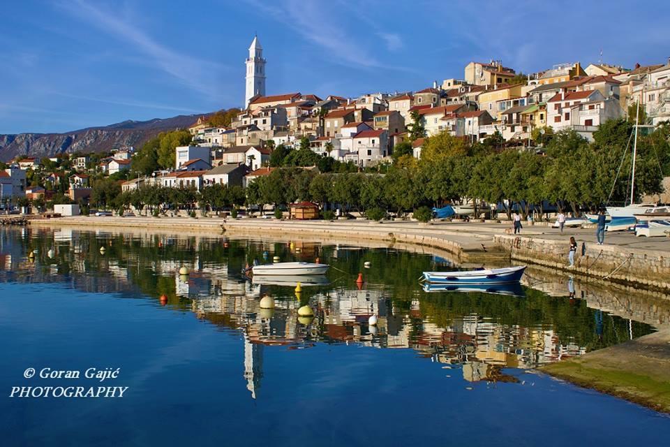 Apartments Lavarin Novi Vinodolski Kültér fotó