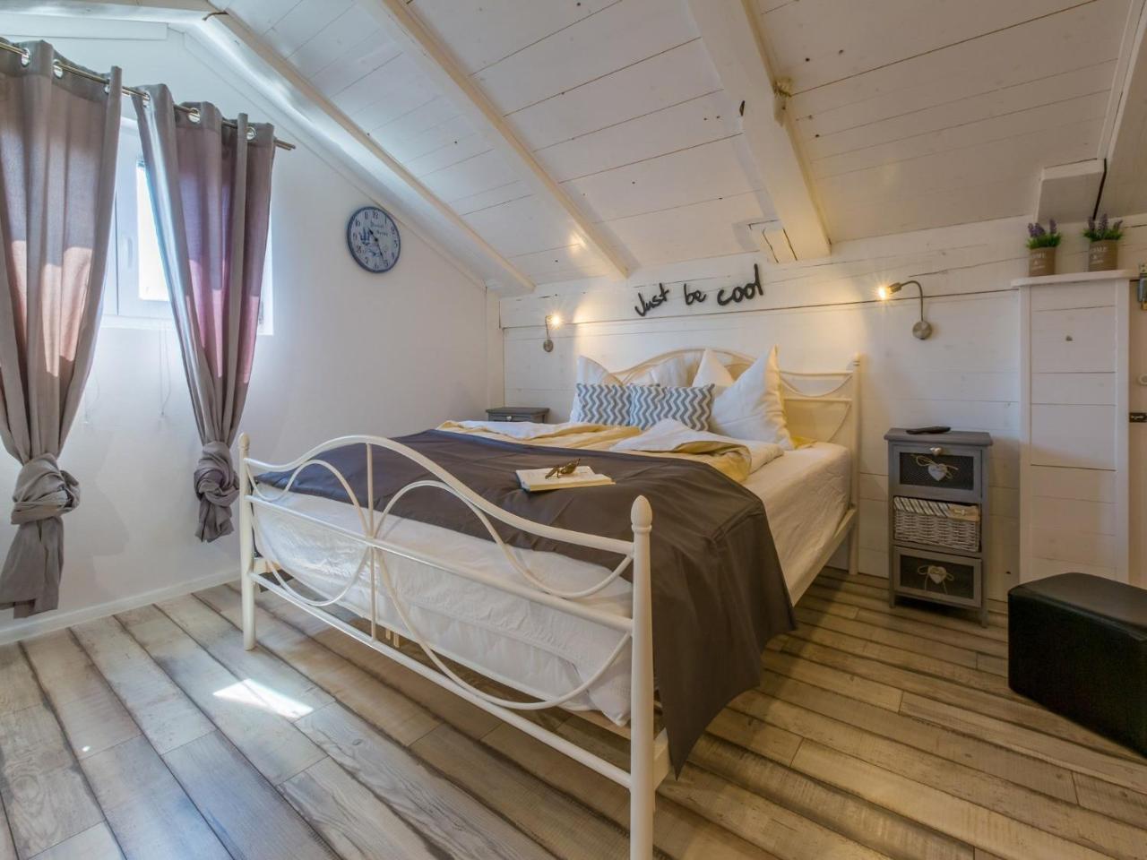 Apartments Lavarin Novi Vinodolski Kültér fotó