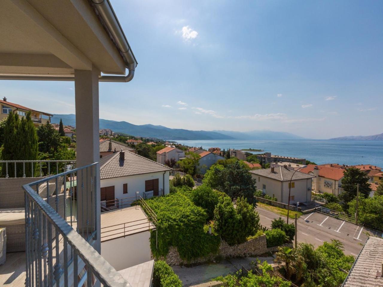 Apartments Lavarin Novi Vinodolski Kültér fotó